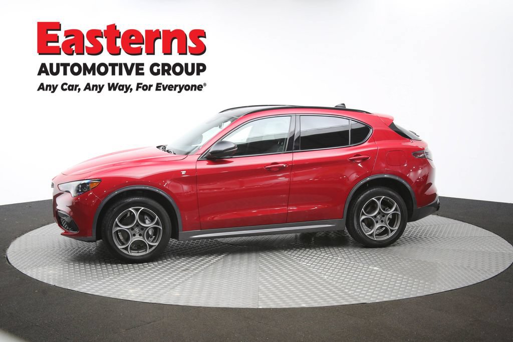 Used 2024 Alfa Romeo Stelvio Ti w/ Active Assist Plus Package AWD/4WD image 59