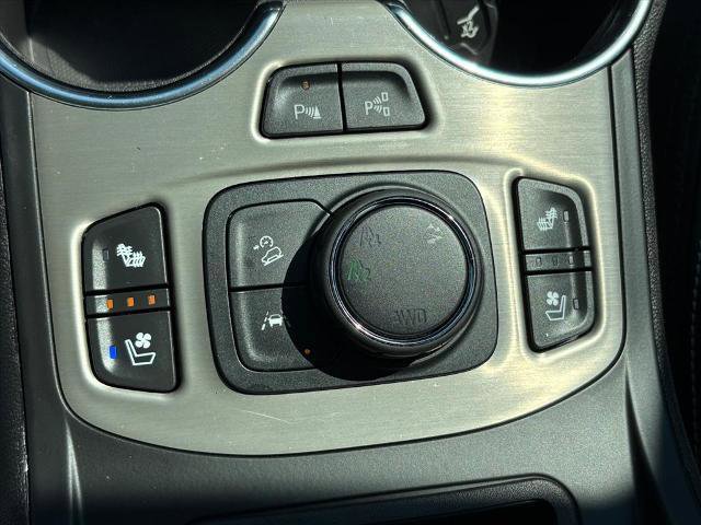 Certified 2023 GMC Terrain Denali w/ Denali Premium Package image 18