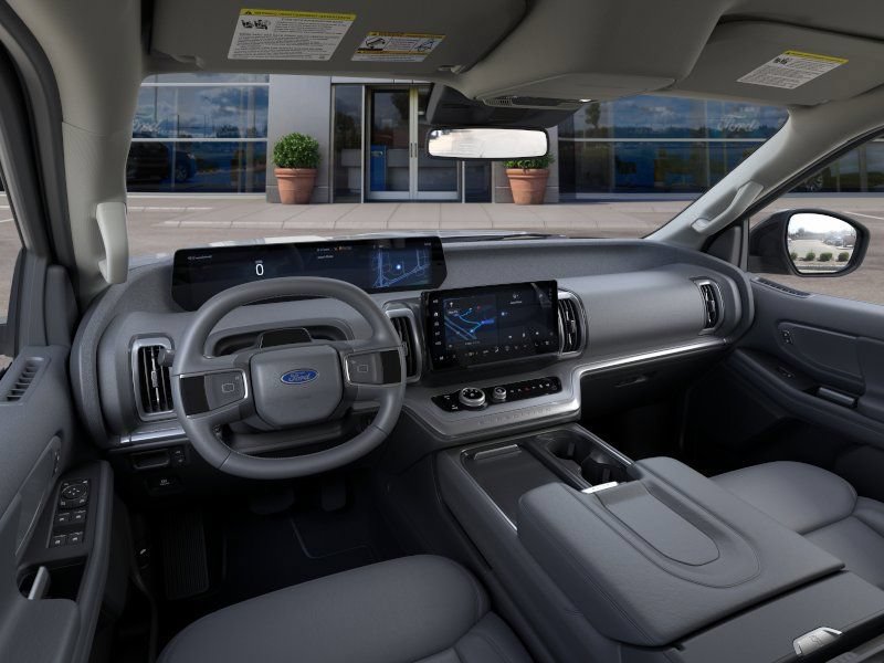 New 2026 Ford Expedition Active RWD image 9