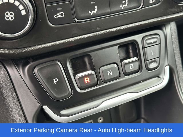 Used 2020 GMC Terrain SLE image 8