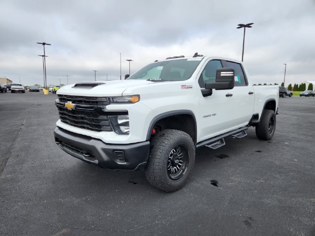 Used 2024 Chevrolet Silverado 3500 W/T w/ WT Convenience Package AWD/4WD image 3