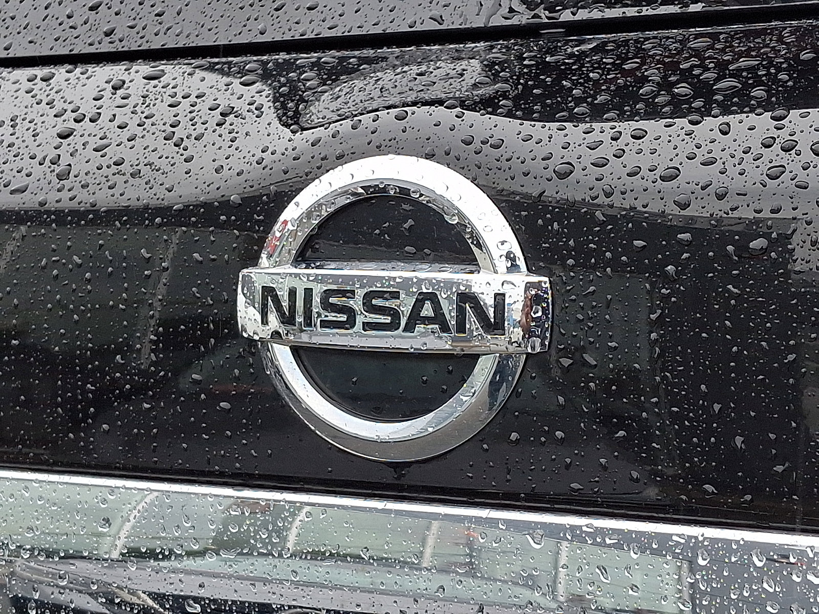 Used 2019 Nissan Pathfinder SL AWD/4WD image 34