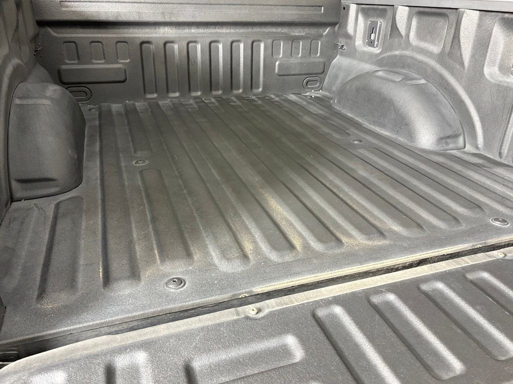 Used 2019 Ford F150 Lariat w/ Equipment Group 502A Luxury AWD/4WD image 39