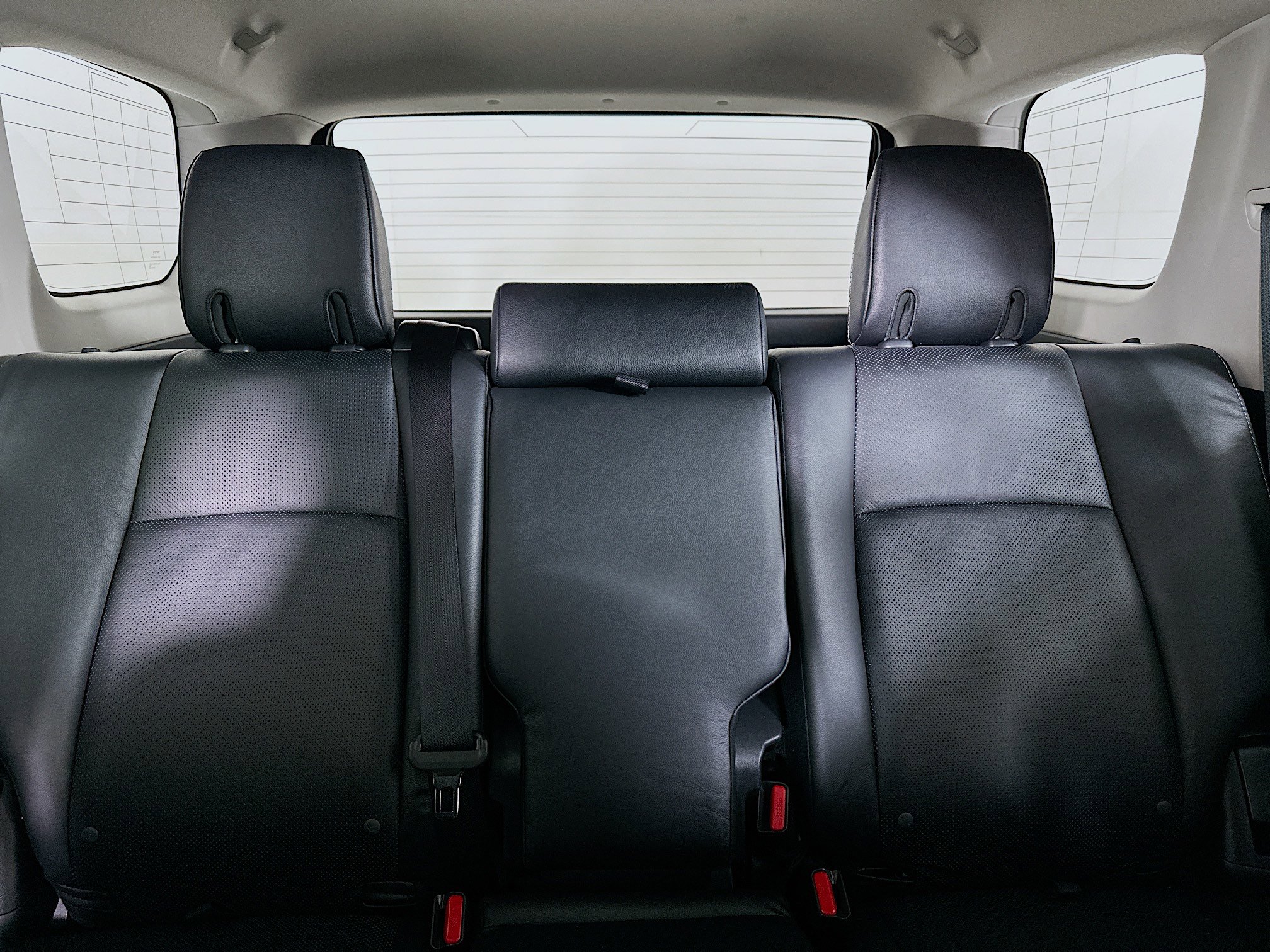 Used 2024 Toyota 4Runner Limited image 30