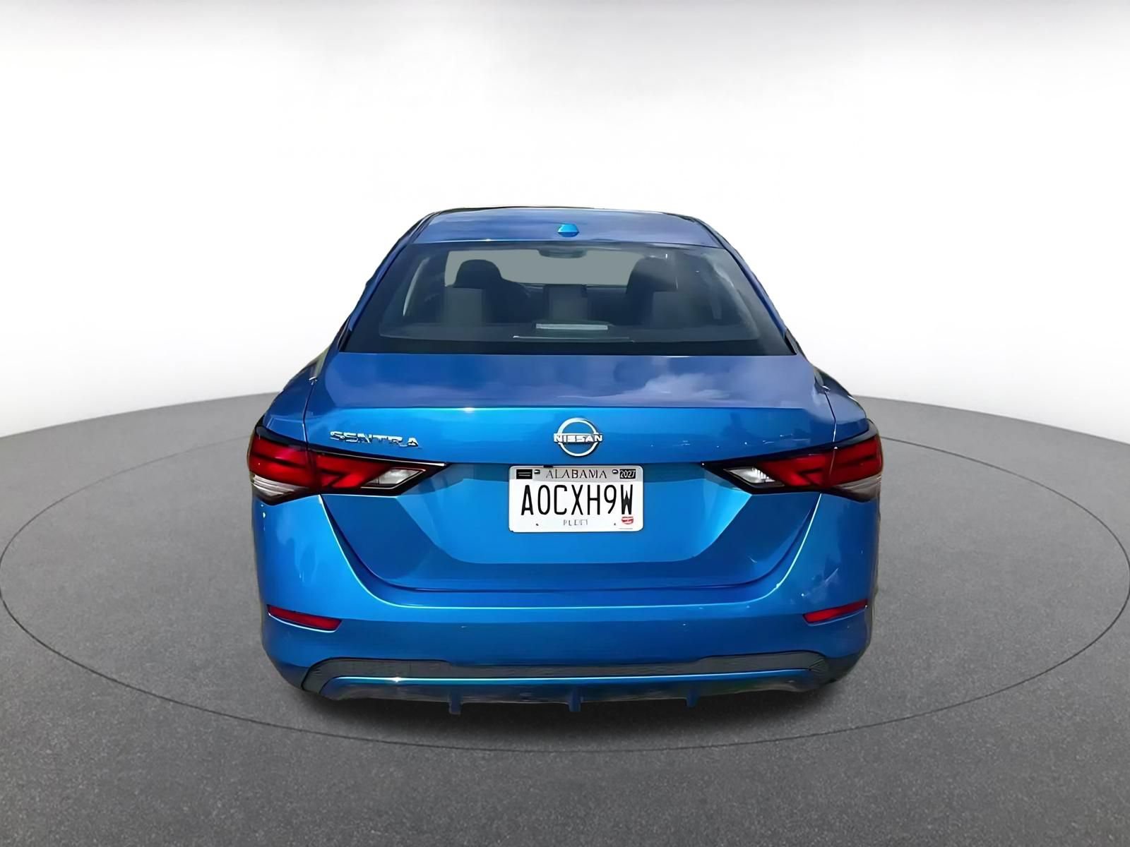Used 2025 Nissan Sentra SV FWD image 12