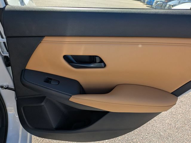 New 2025 Nissan Sentra SV w/ SV Premium Package FWD image 32