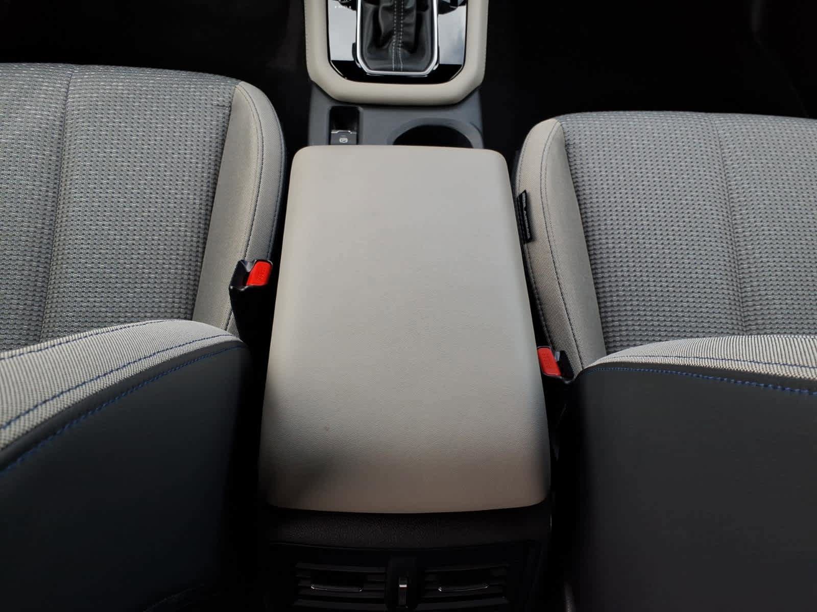 Certified 2025 Subaru Forester Premium w/ Protection Package (1PH) image 33