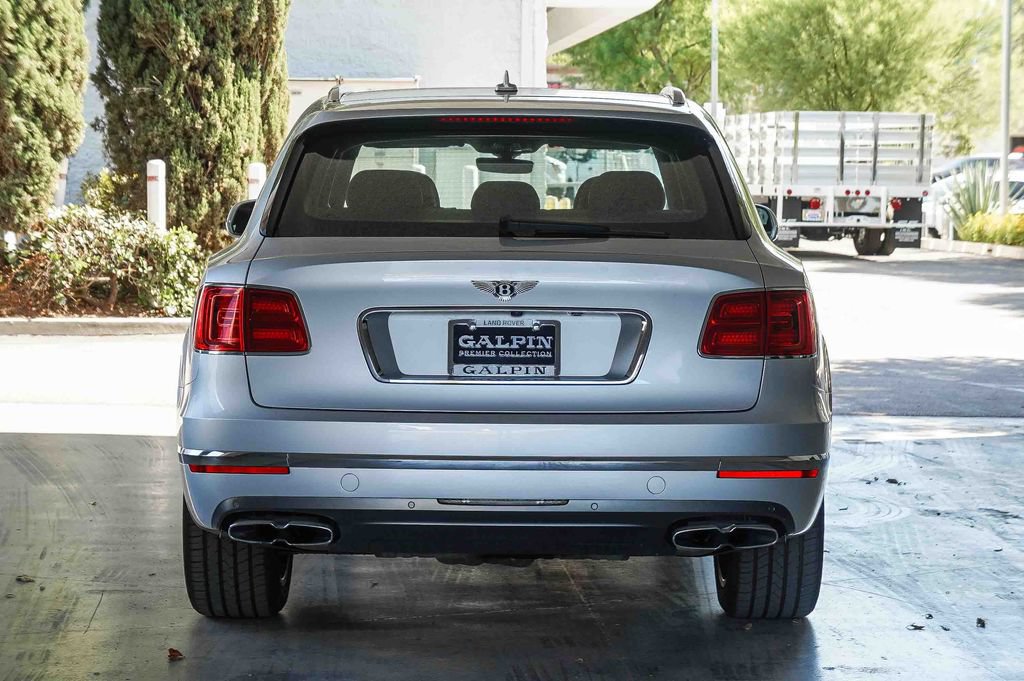 Used 2019 Bentley Bentayga AWD/4WD image 5