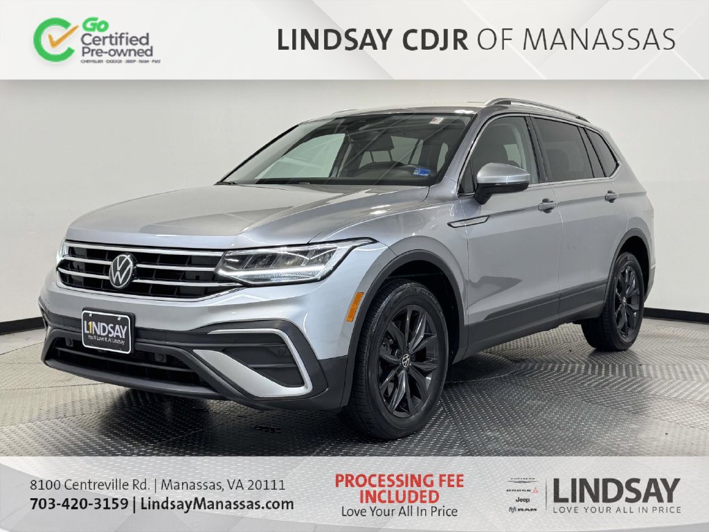 Used 2024 Volkswagen Tiguan SE AWD/4WD image 4