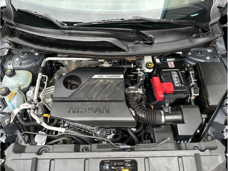 Used 2023 Nissan Rogue S image 25