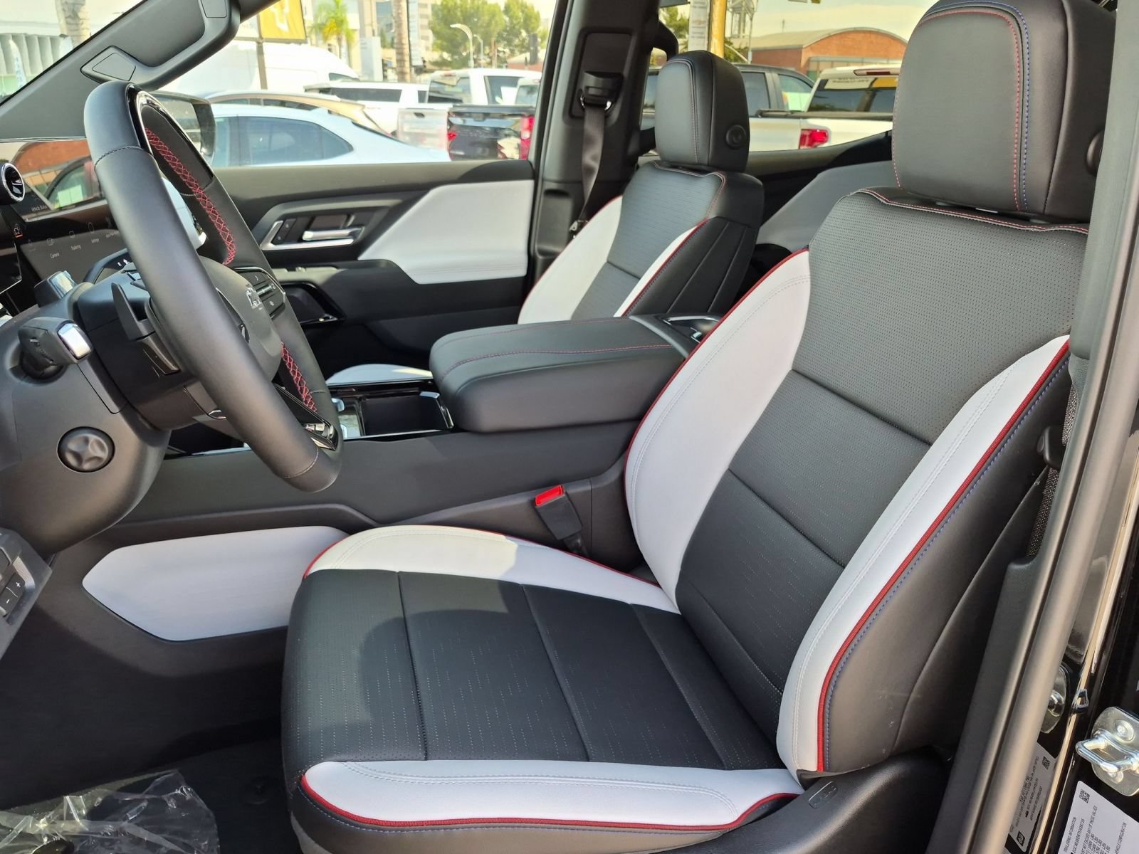 New 2026 Chevrolet Silverado EV 4x4 Crew Cab image 10
