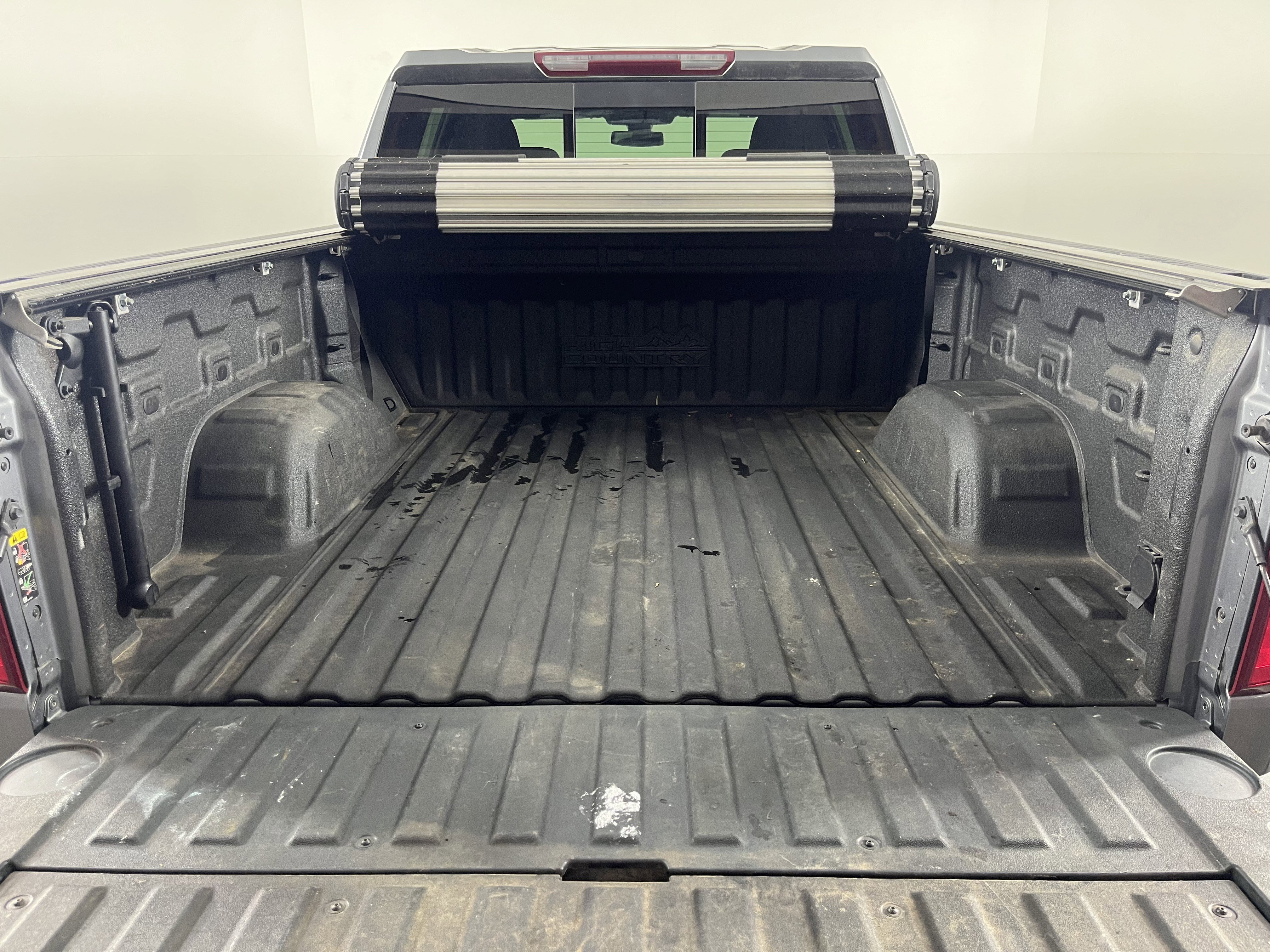 Used 2022 Chevrolet Silverado 1500 High Country w/ Safety Package II image 28