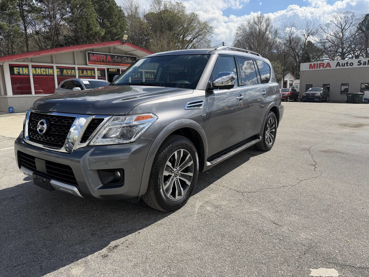 Used 2018 Nissan Armada SL w/ Moonroof Package AWD/4WD image 4