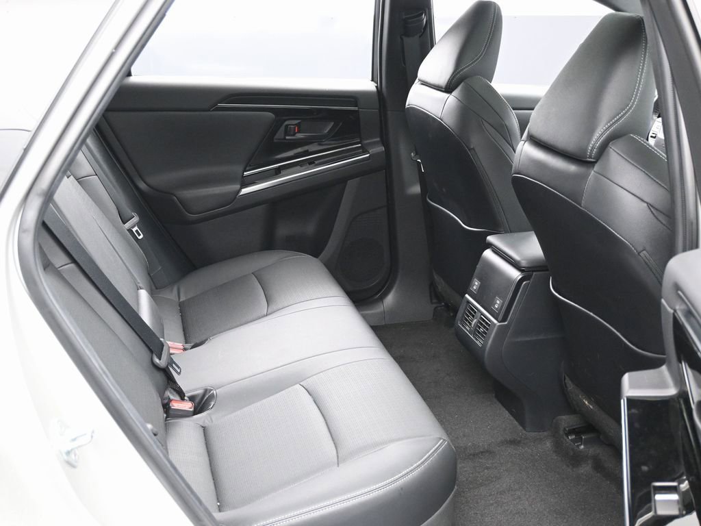 Used 2023 Toyota bZ4X Limited image 29