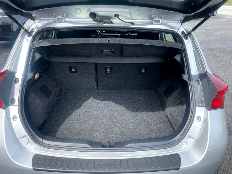 Used 2016 Scion iM image 8