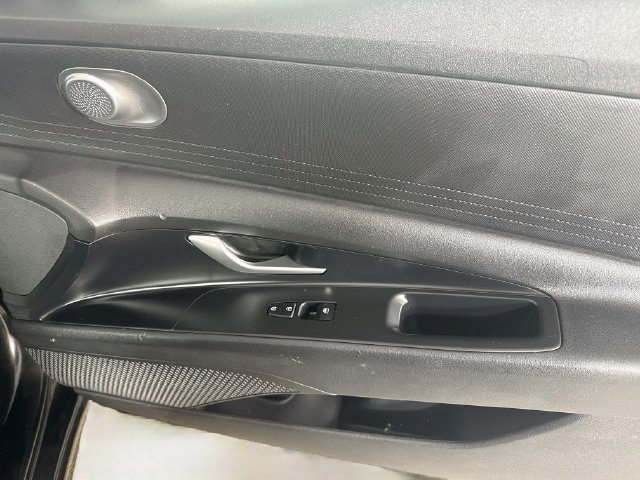 Used 2021 Hyundai Elantra SEL w/ Cargo Package FWD image 30