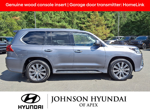Used 2017 Lexus LX 570 4WD w/ Luxury Package image 22