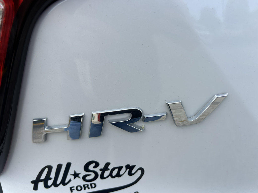 Used 2022 Honda HR-V LX image 11
