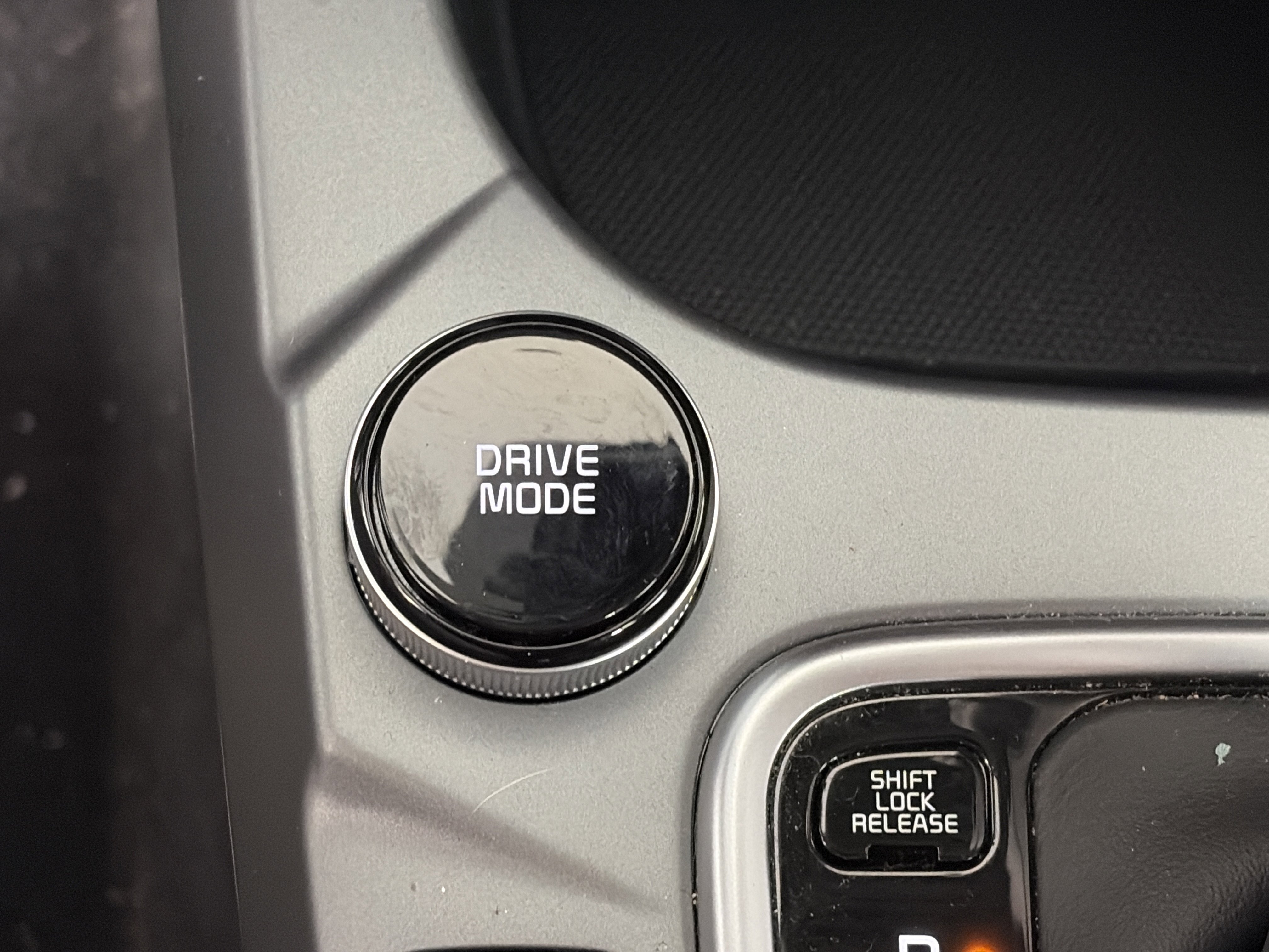 Used 2023 Kia Seltos LX image 24