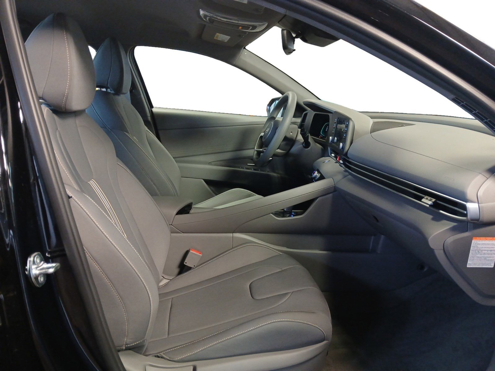 New 2025 Hyundai Elantra Blue image 15