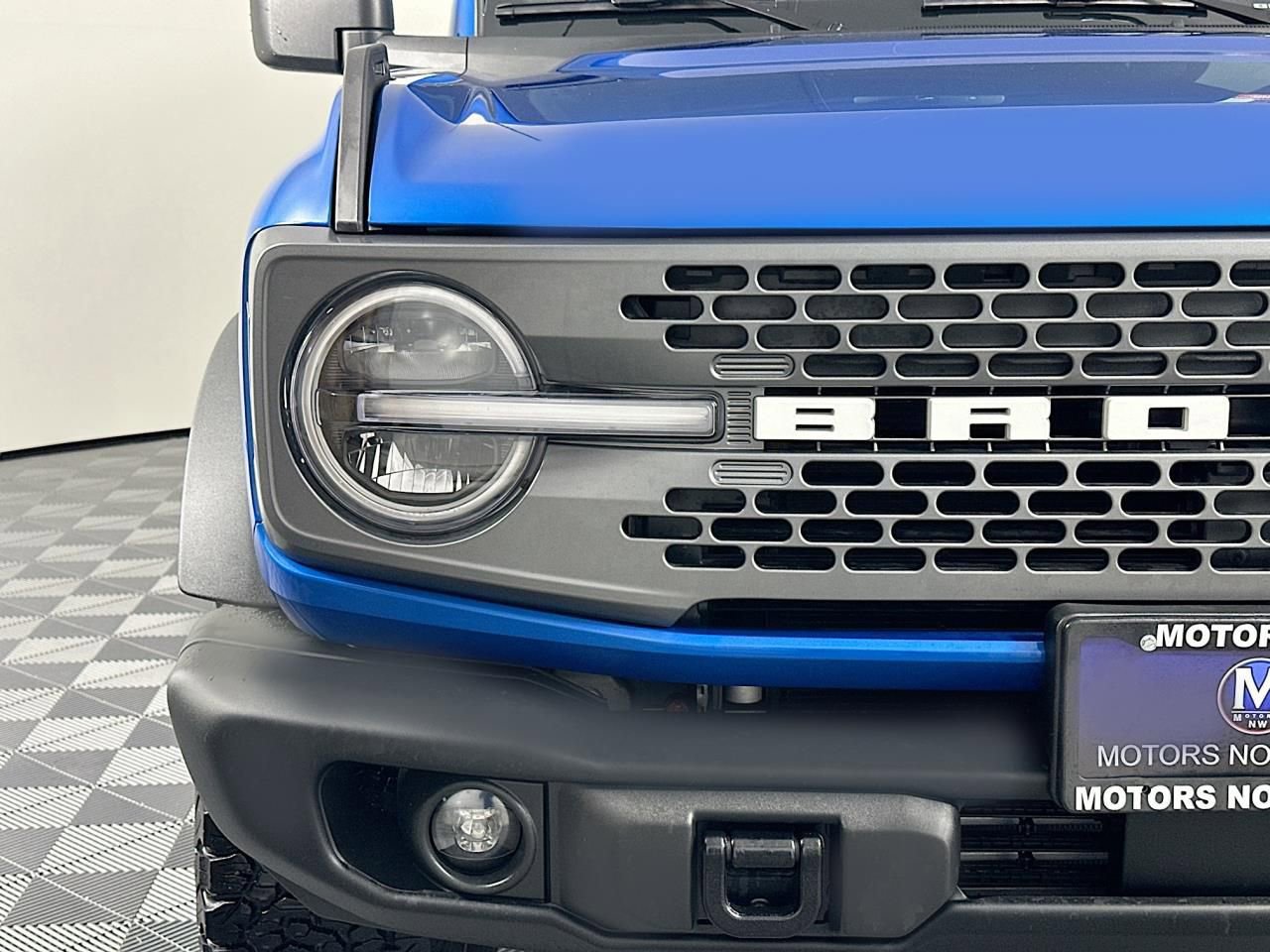 Used 2025 Ford Bronco Badlands image 4