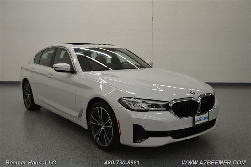 Used 2023 BMW 530i w/ Premium Package RWD image 7