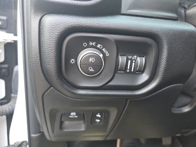 Used 2021 RAM 1500 Laramie image 22