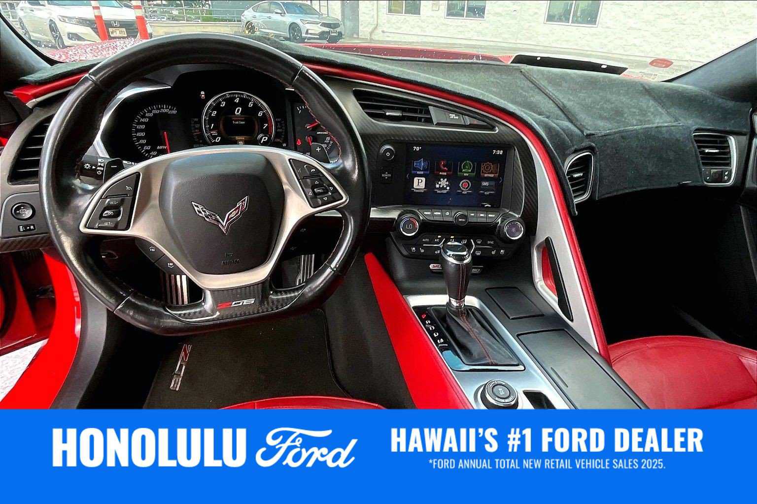 Used 2015 Chevrolet Corvette Z06 w/ 3LZ Preferred Equipment Group RWD image 10