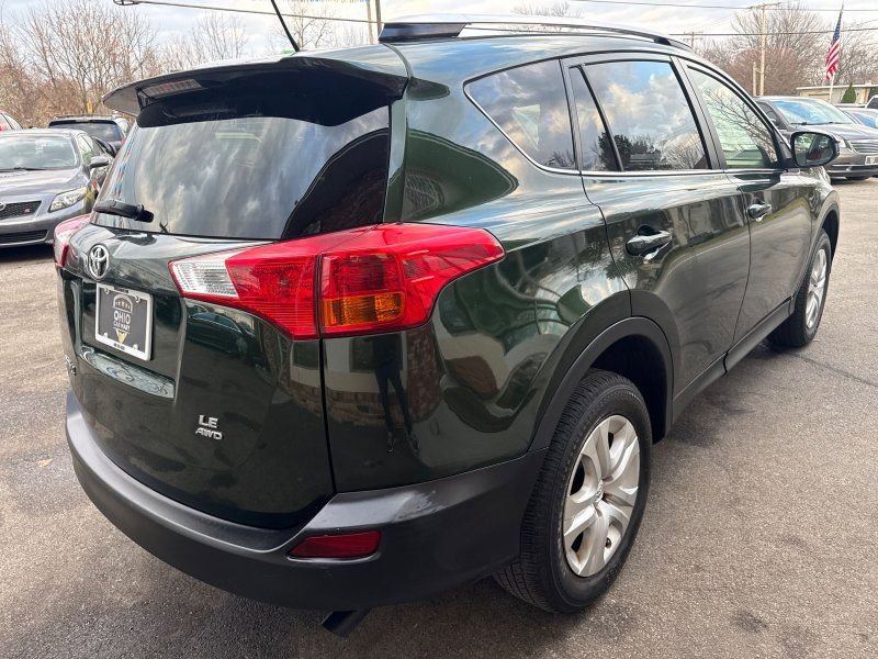 Used 2013 Toyota RAV4 LE image 4