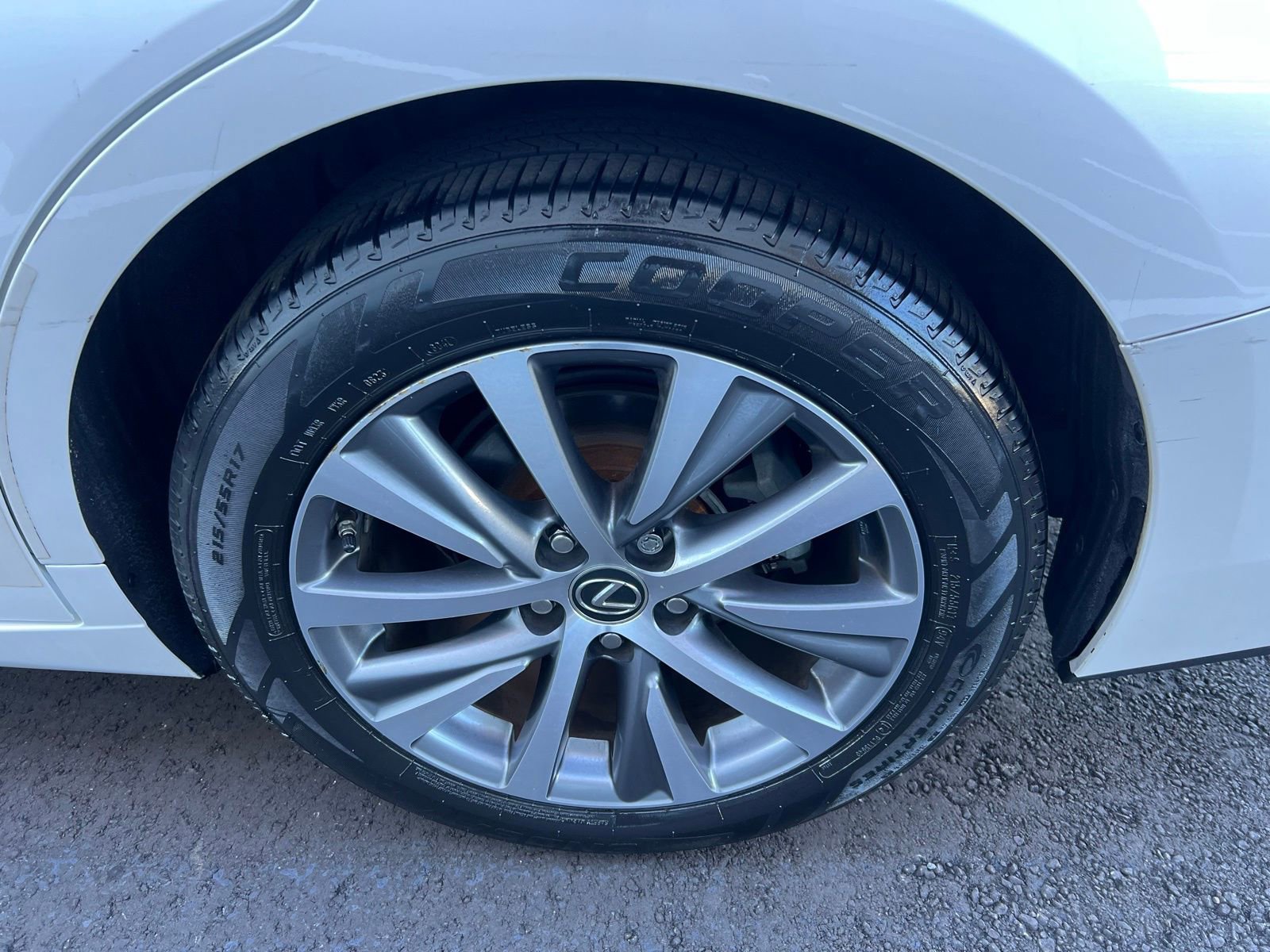 Used 2020 Lexus ES 350 image 14