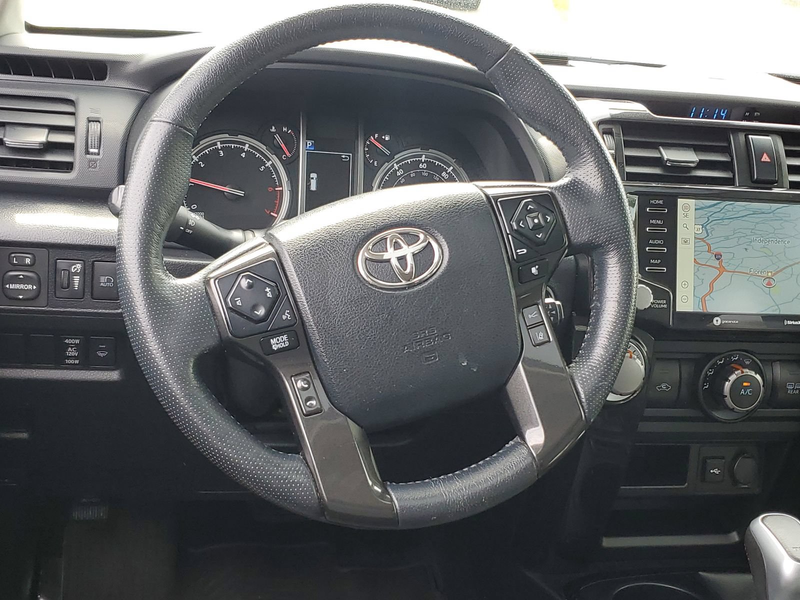 Used 2023 Toyota 4Runner TRD Off-Road Premium w/ Moonroof Package AWD/4WD image 10