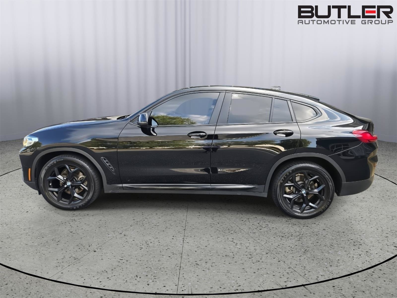 Used 2022 BMW X4 xDrive30i w/ Premium Package 2 AWD/4WD image 11