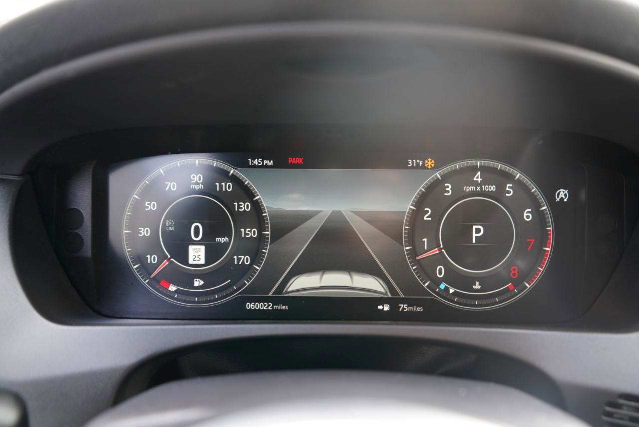 Used 2019 Jaguar F-PACE R-Sport image 39