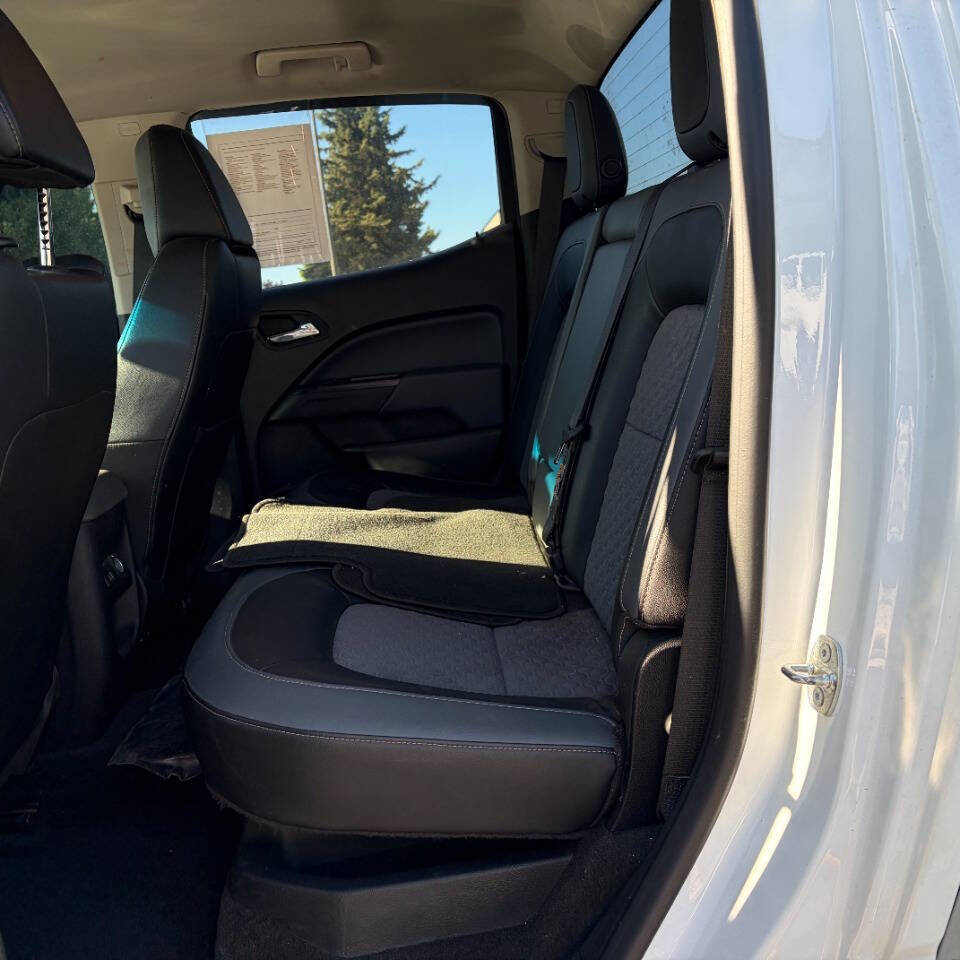 Used 2015 Chevrolet Colorado Z71 AWD/4WD image 11