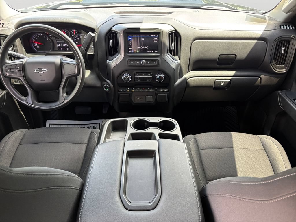 Used 2022 Chevrolet Silverado 1500 Custom Trail Boss w/ LPO, Dark Essentials Package AWD/4WD image 17