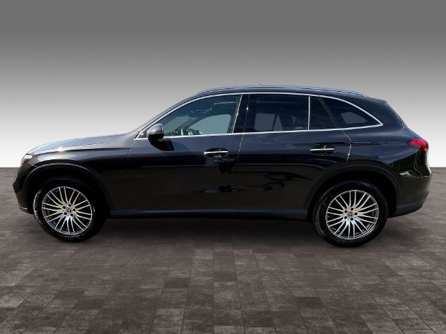 Used 2026 Mercedes-Benz GLC 300 4MATIC image 7