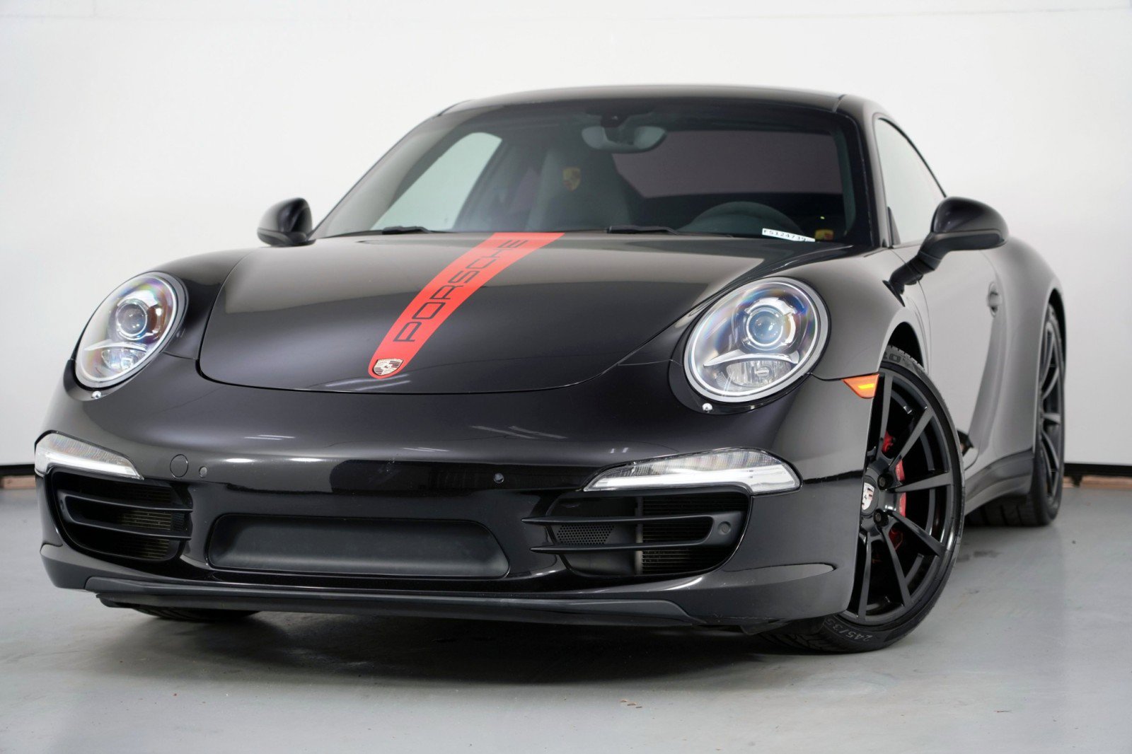 Used 2015 Porsche 911 Carrera 4S AWD/4WD image 3