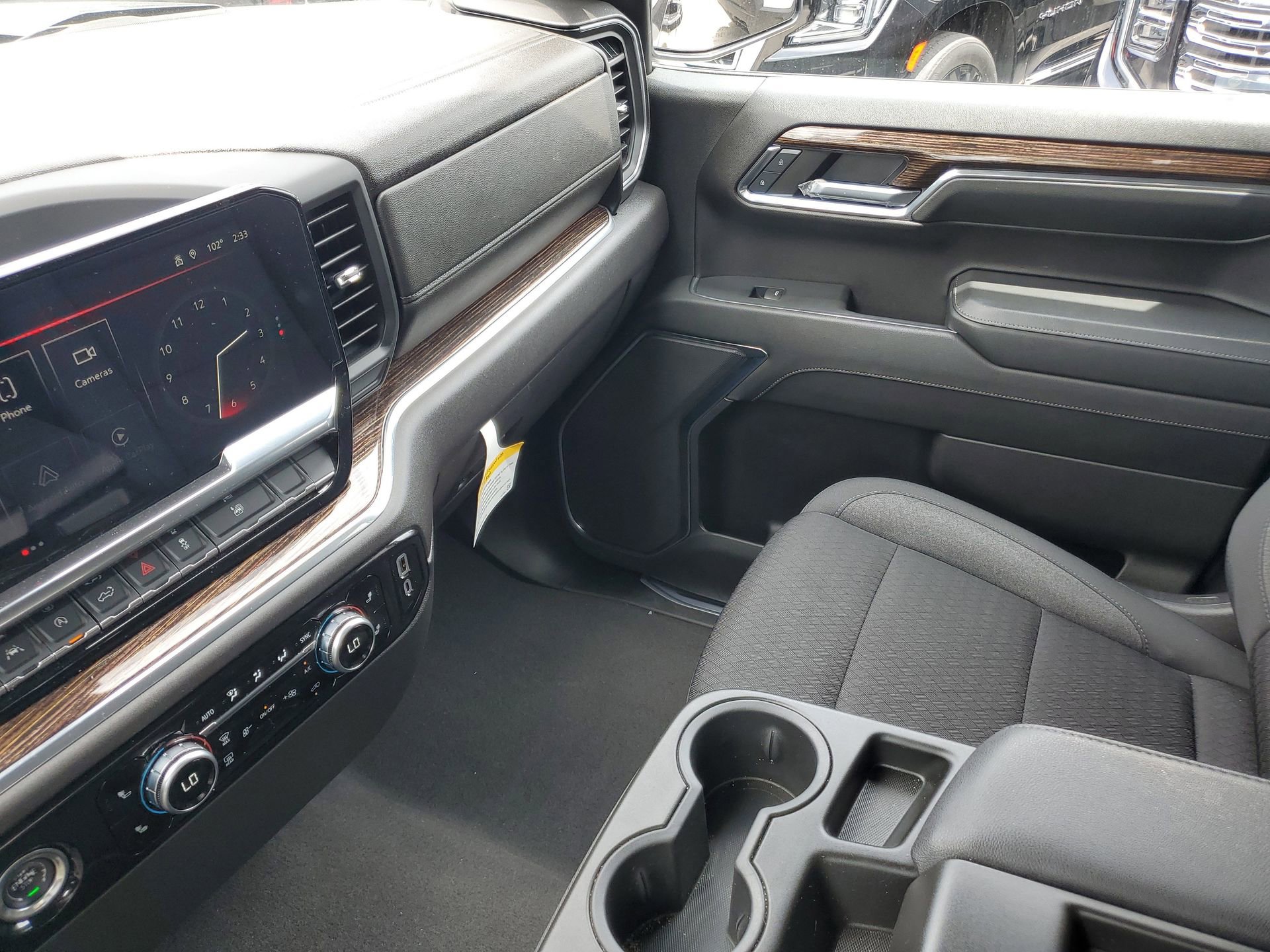 Used 2024 GMC Sierra 1500 Elevation RWD image 24