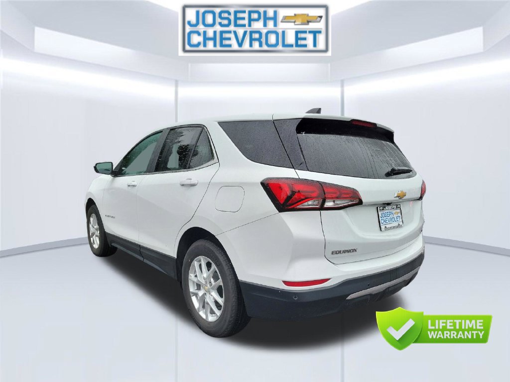 Used 2024 Chevrolet Equinox LT FWD image 4