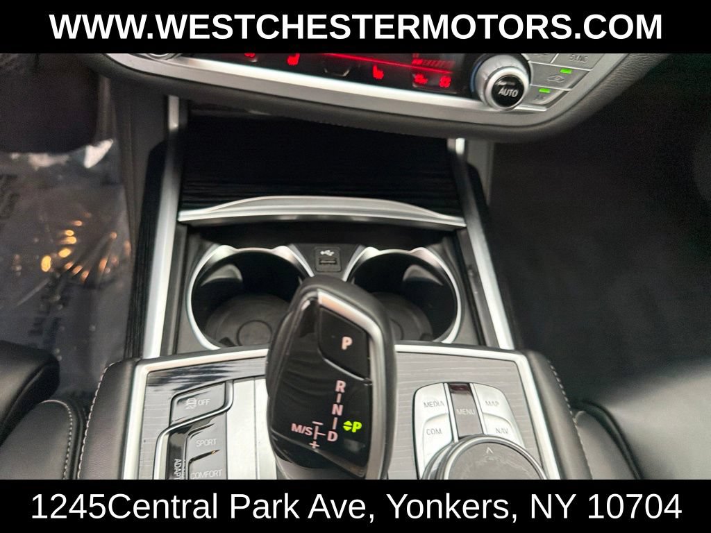 Used 2022 BMW 740i xDrive w/ Premium Package AWD/4WD image 19
