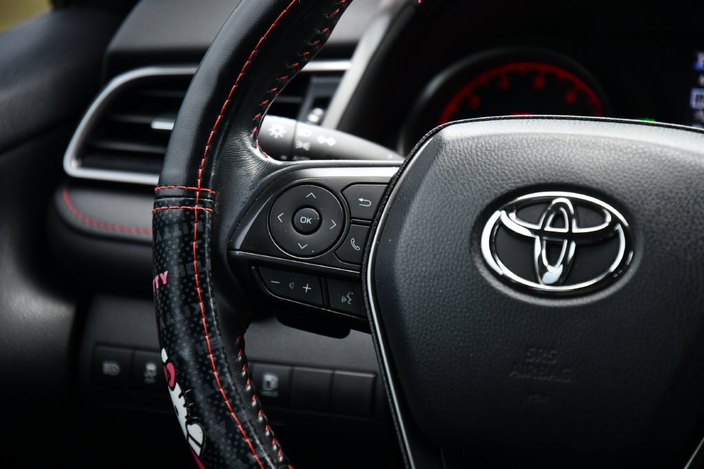 Used 2022 Toyota Camry TRD w/ TRD Package w/JBL Audio FWD image 22