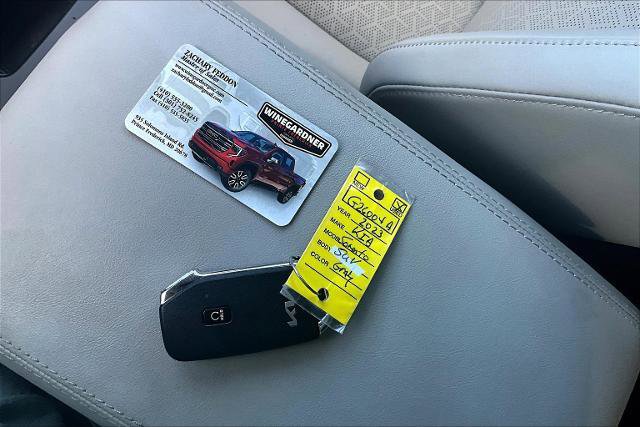 Used 2023 Kia Sorento S image 35