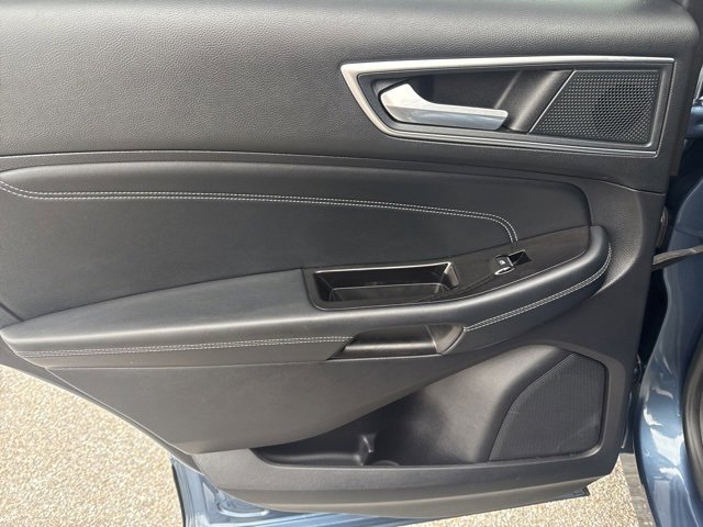 Used 2019 Ford Edge Titanium w/ Equipment Group 301A image 20