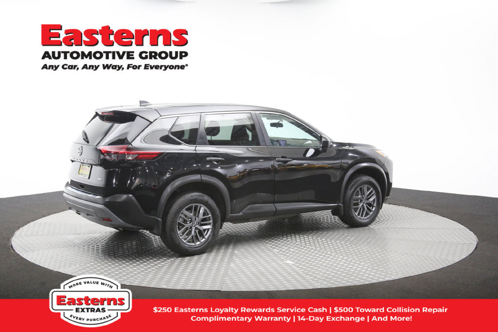 Used 2023 Nissan Rogue S AWD/4WD image 43