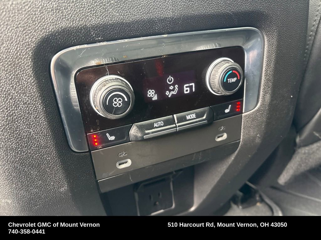 Used 2021 Chevrolet Tahoe LT w/ LT Signature Package image 32