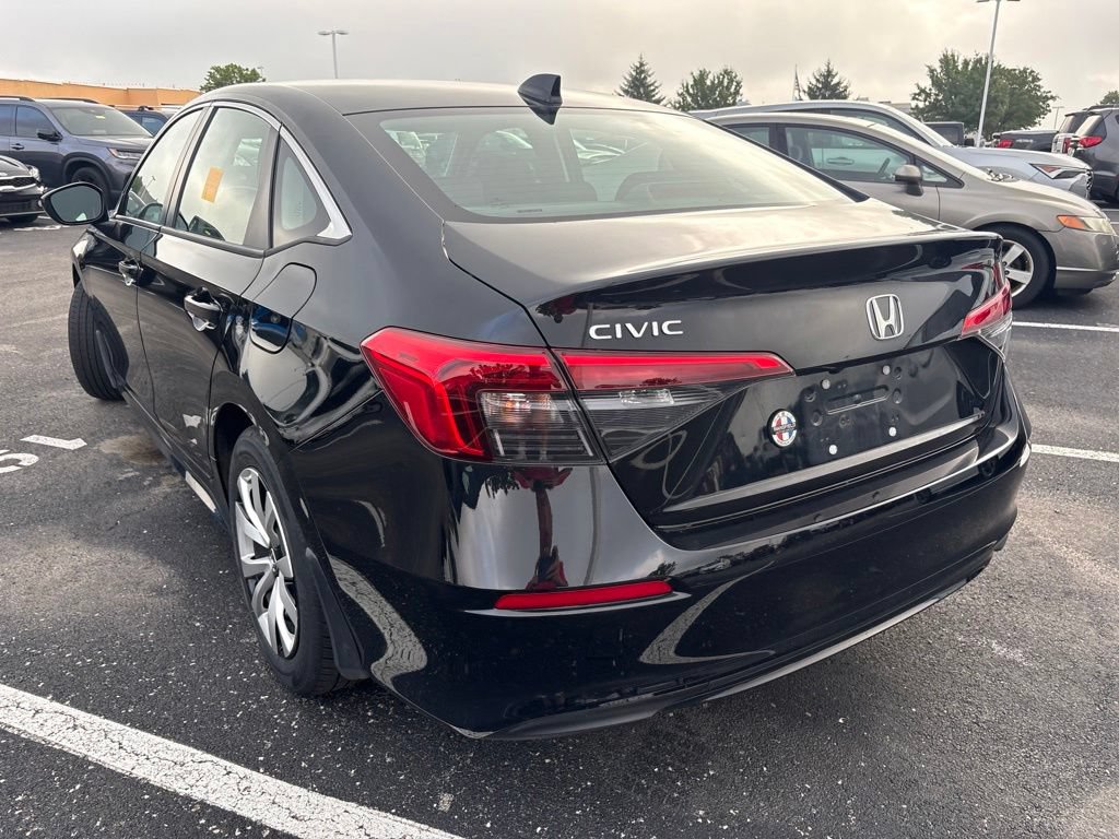 Used 2023 Honda Civic LX image 6