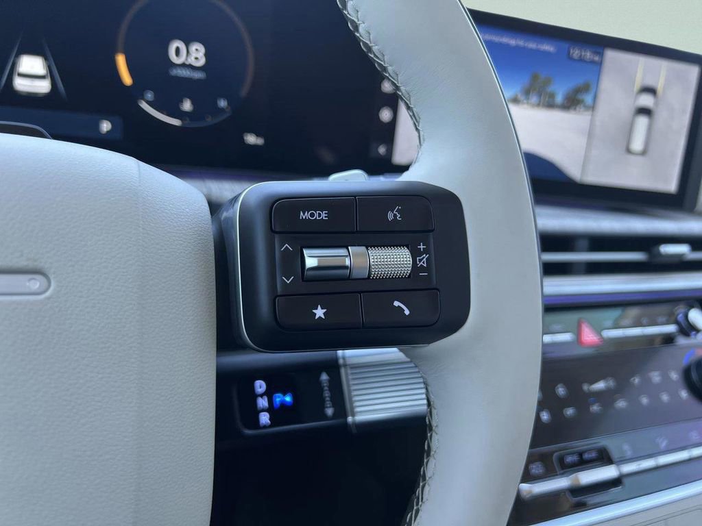 New 2025 Hyundai Santa Fe Calligraphy image 28