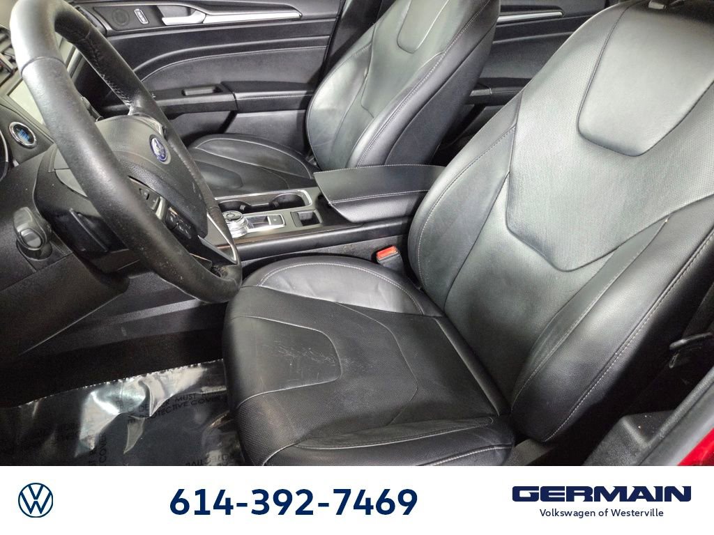 Used 2019 Ford Fusion Titanium image 19