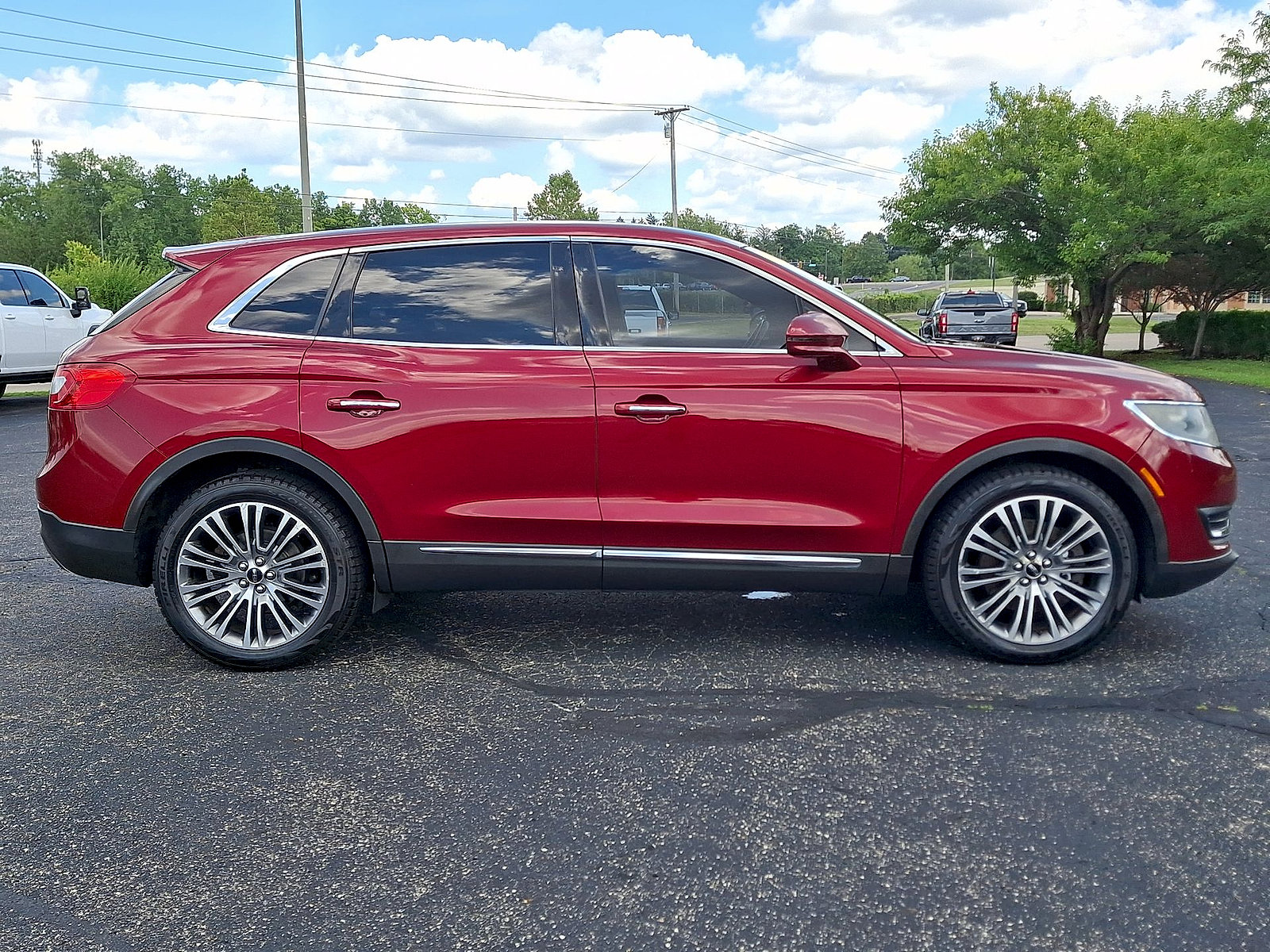 Used 2016 Lincoln MKX Reserve w/ Climate Package AWD/4WD image 26