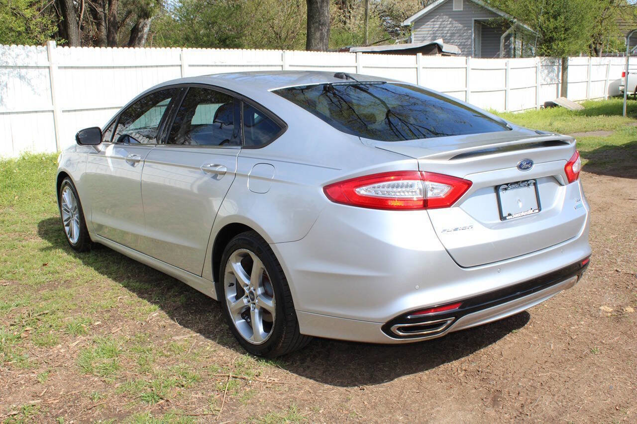 Used 2013 Ford Fusion SE image 9